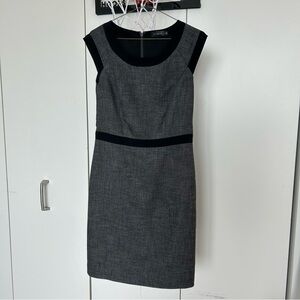 grey and black dress
brand the limited
size 2